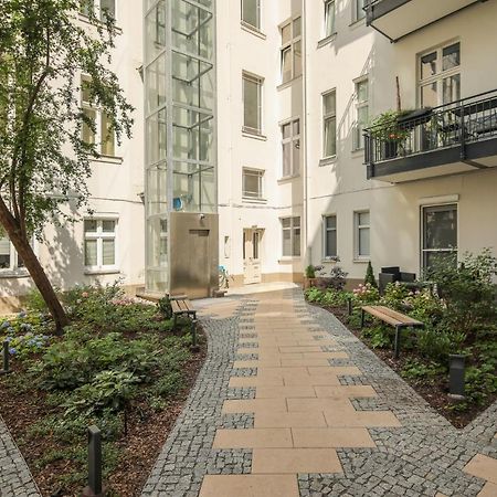 4 Personen Altbau Apartment Nahe Kurfuerstendamm - Romeo & Julia Berlim Exterior foto